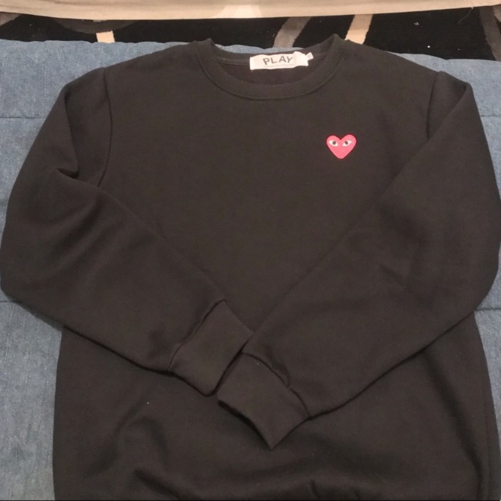 Play sweatshirt